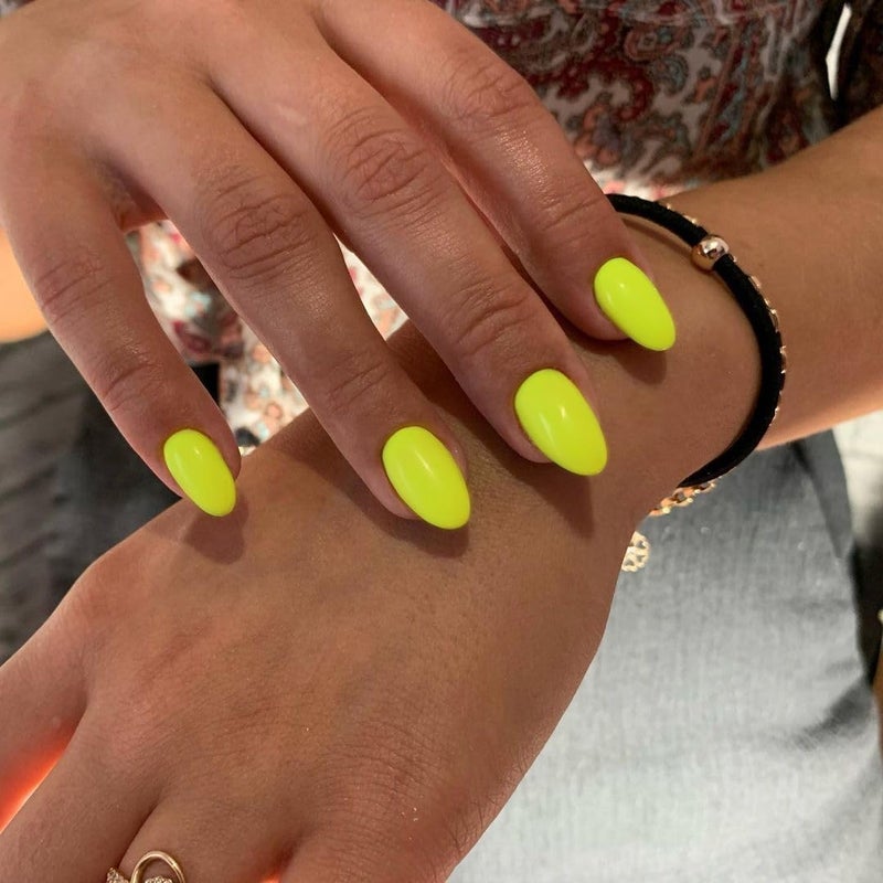 KQueenest Neon Yellow Press on Nails Short Oval,Pure Color Round Vibrant Acrylic Nails,Short Almond Fake Nails Press ons for Women,Natural Glue Nails Manicure in 24 PCS - Image 2